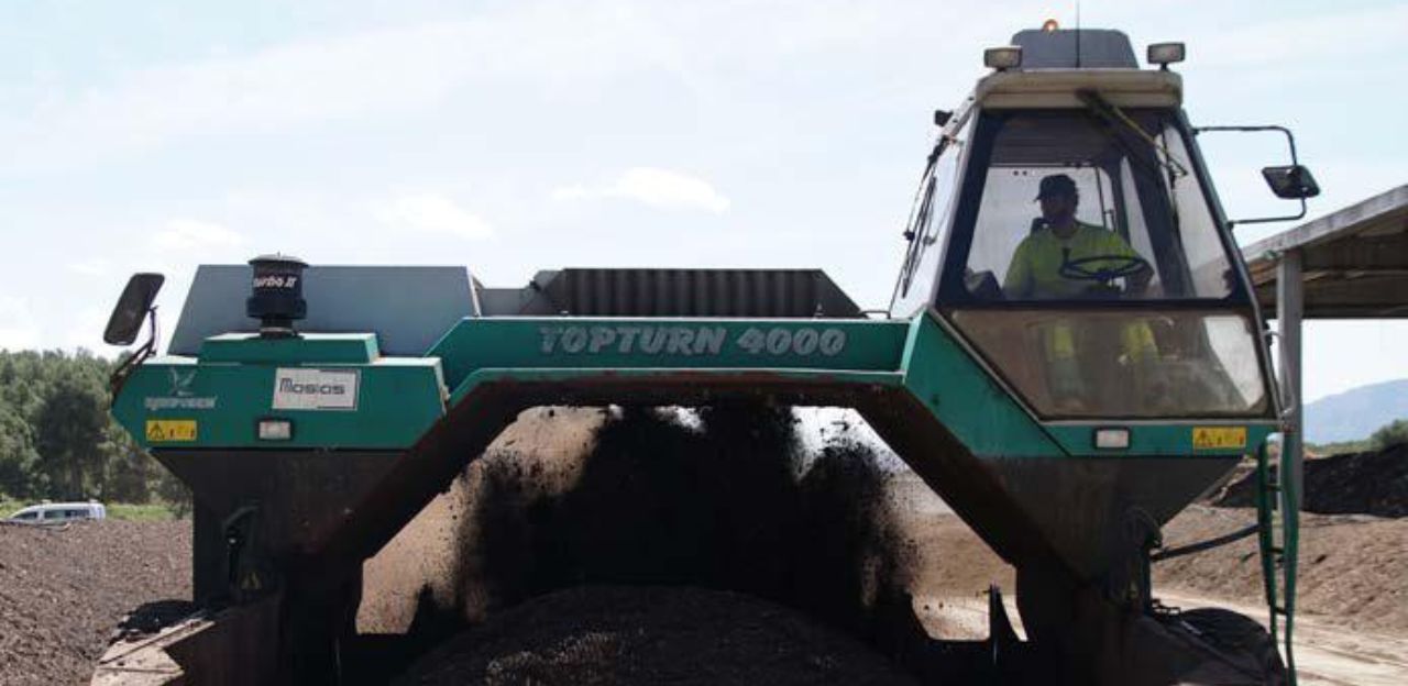 Dossier Tècnic 127 "Cap a una bioeconomia circular a Catalunya"